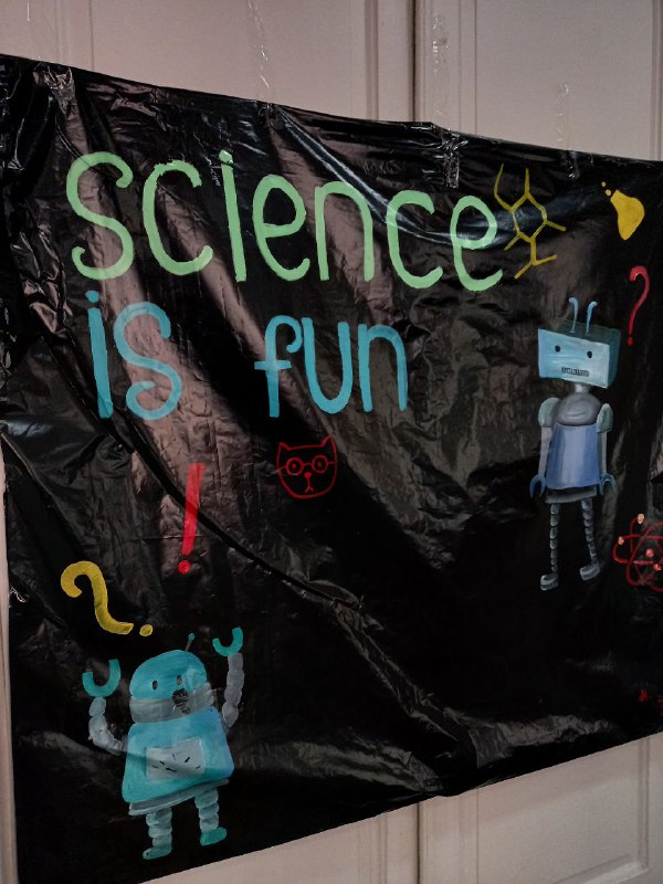 f35c2dd7-07d4-4edf-b3a3-c8e6492658f5